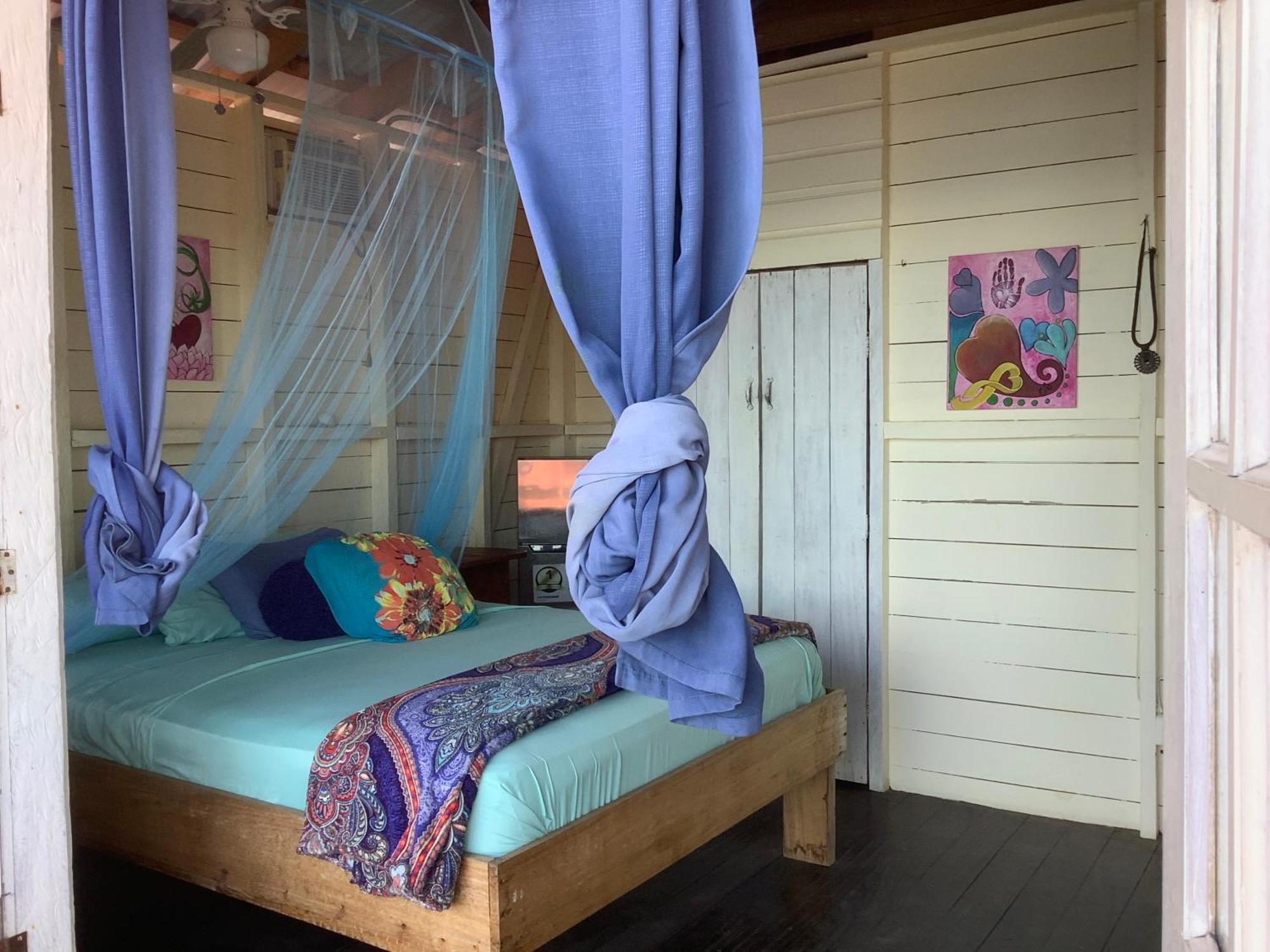 Life Is Good Villa Bocas del Toro Exterior photo